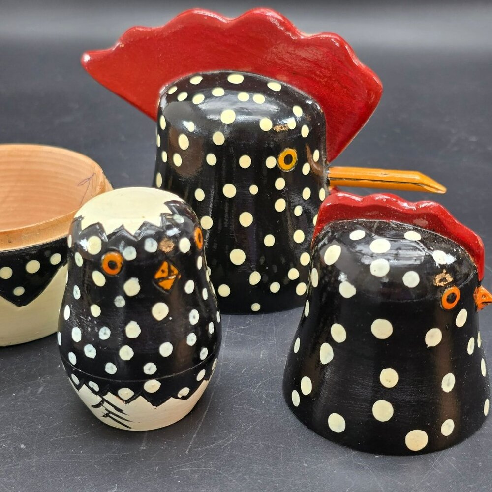 Polka Dot Wooden Chicken Nesting Dolls Set By Authentic Models 5" CR2031 - Picture 11 of 13